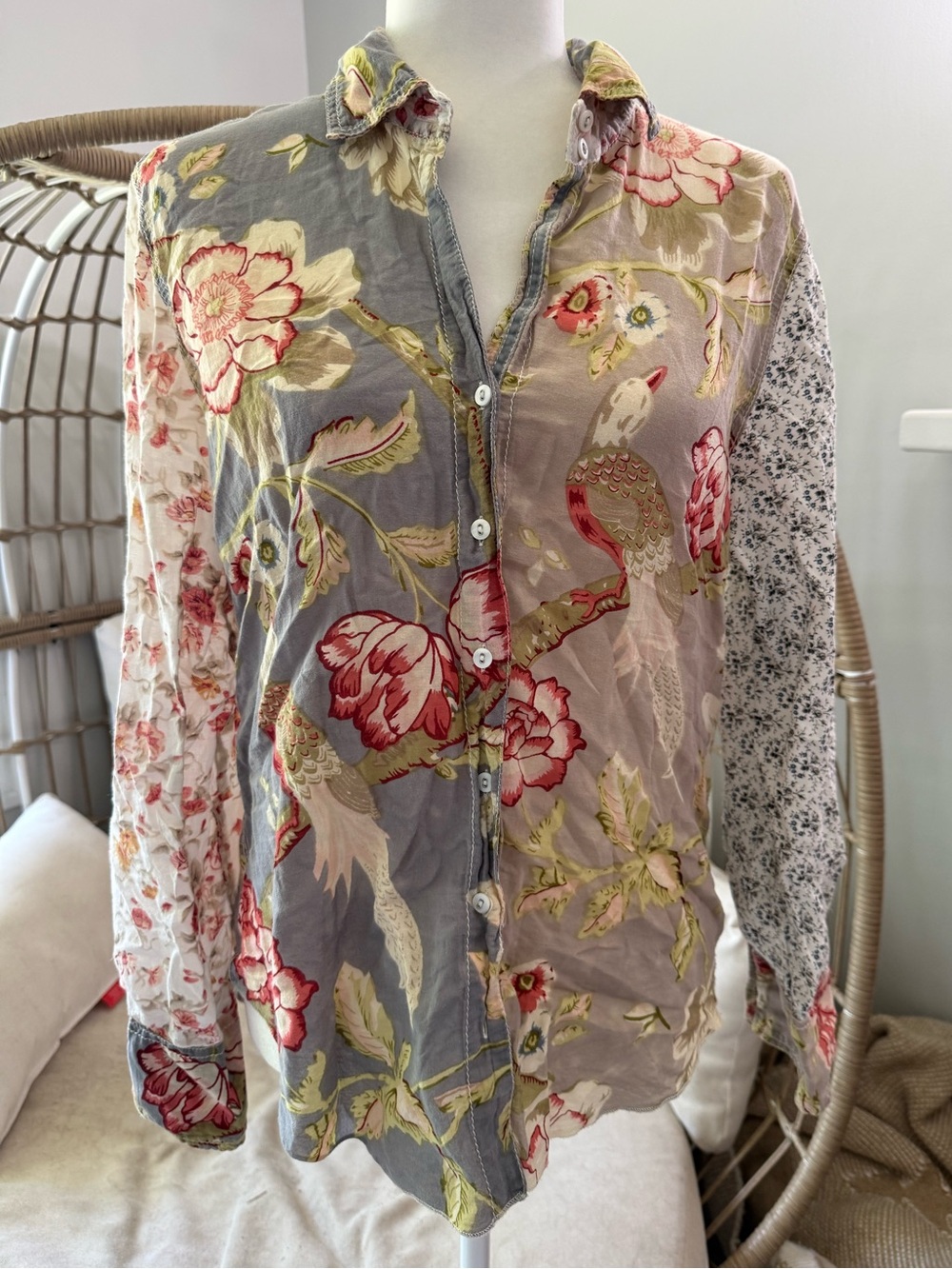 Cino Patchwork Floral Bird Print Button Front Shirt Size Small